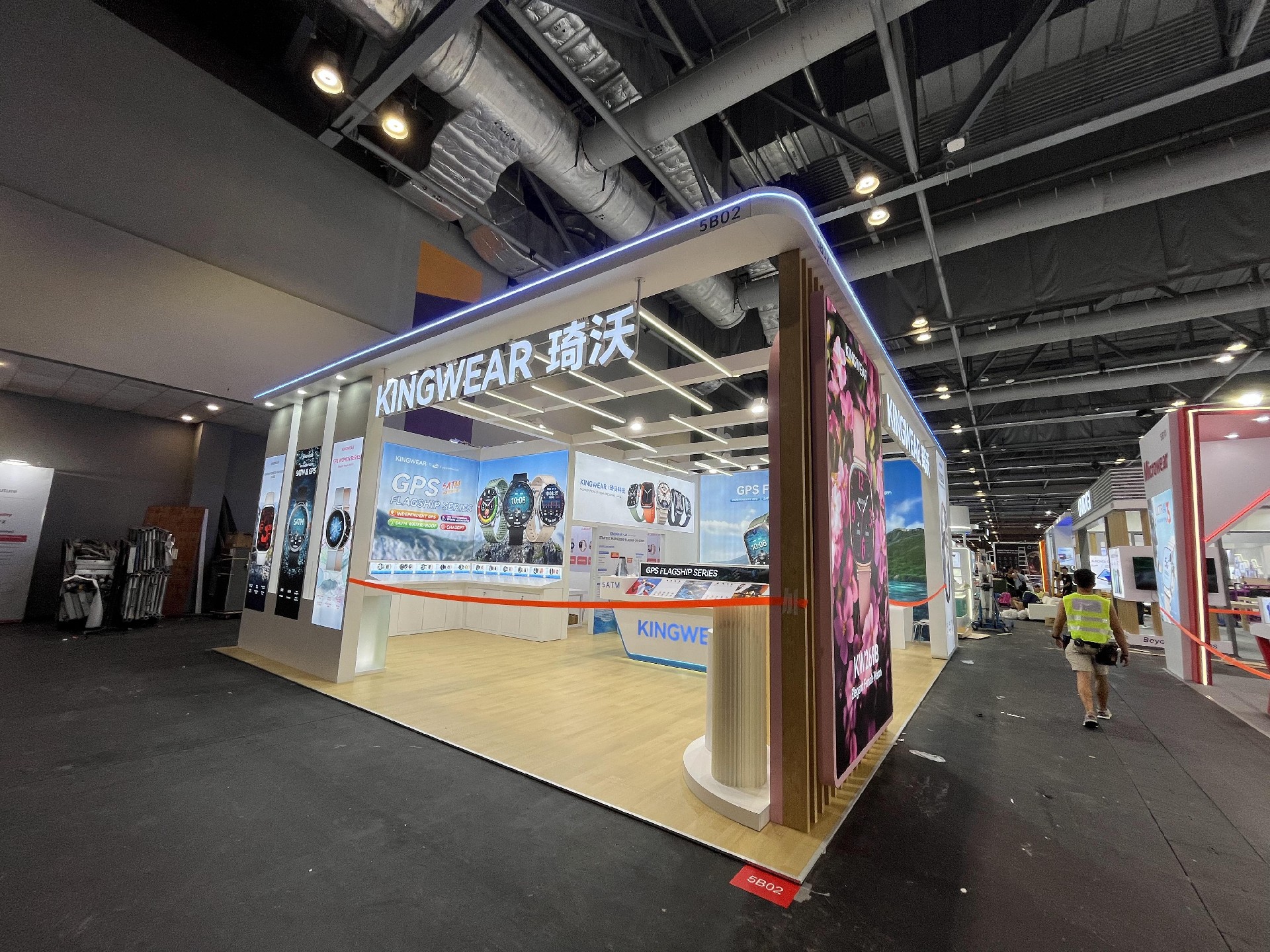 雙層展臺設計搭建需要注重哪些要素